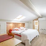 D'hotes De Larouquette Bed and breakfast 4*