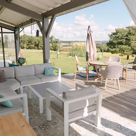 D'hotes De Larouquette