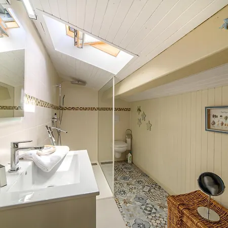 D'hotes De Larouquette 3*