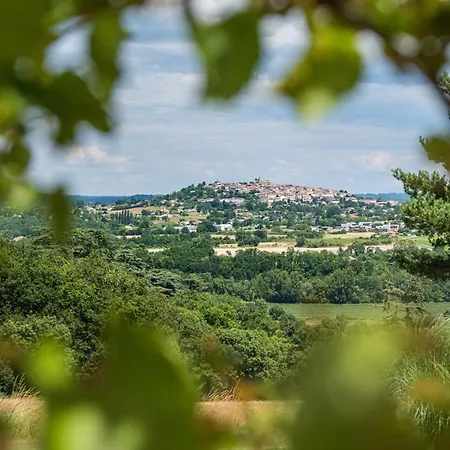 Bed & Breakfast D'hotes De Larouquette
