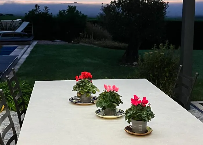 Bed & Breakfast D'hotes De Larouquette